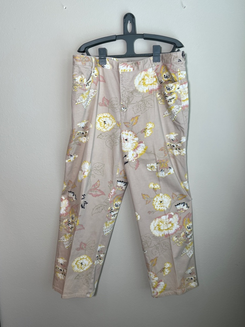 Geoffrey Beene Beige Floral Chinos with Yellow and Pink Accents